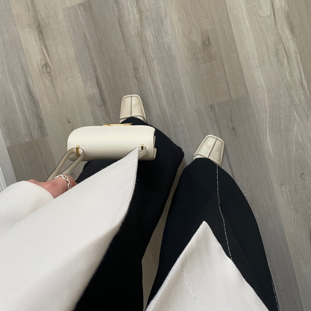 Meet your Posher, Gina